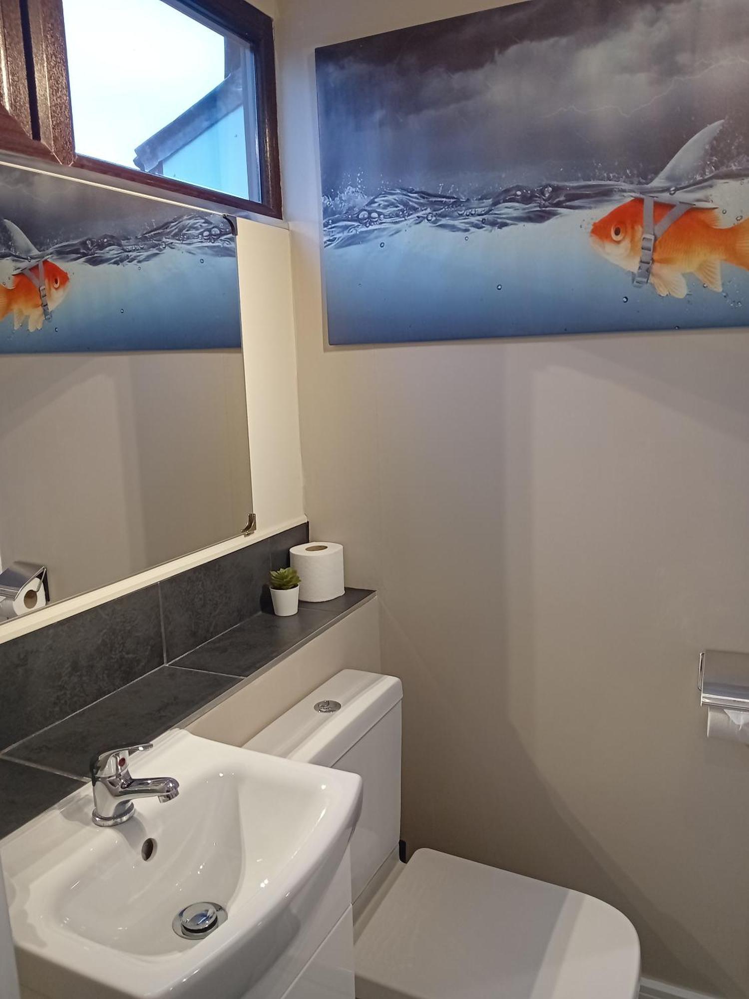 Bed and Breakfast Middle House Ковентри Номер фото